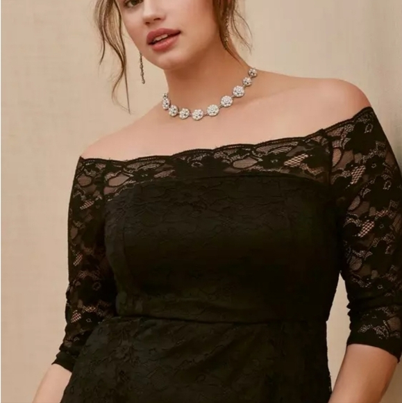 Torrid Special Occasion Black Lace Off Shoulder Gown - Picture 2 of 7